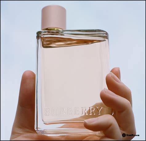 nước hoa burberry 100ml giá bao nhiêu|nước hoa Burberry her edp.